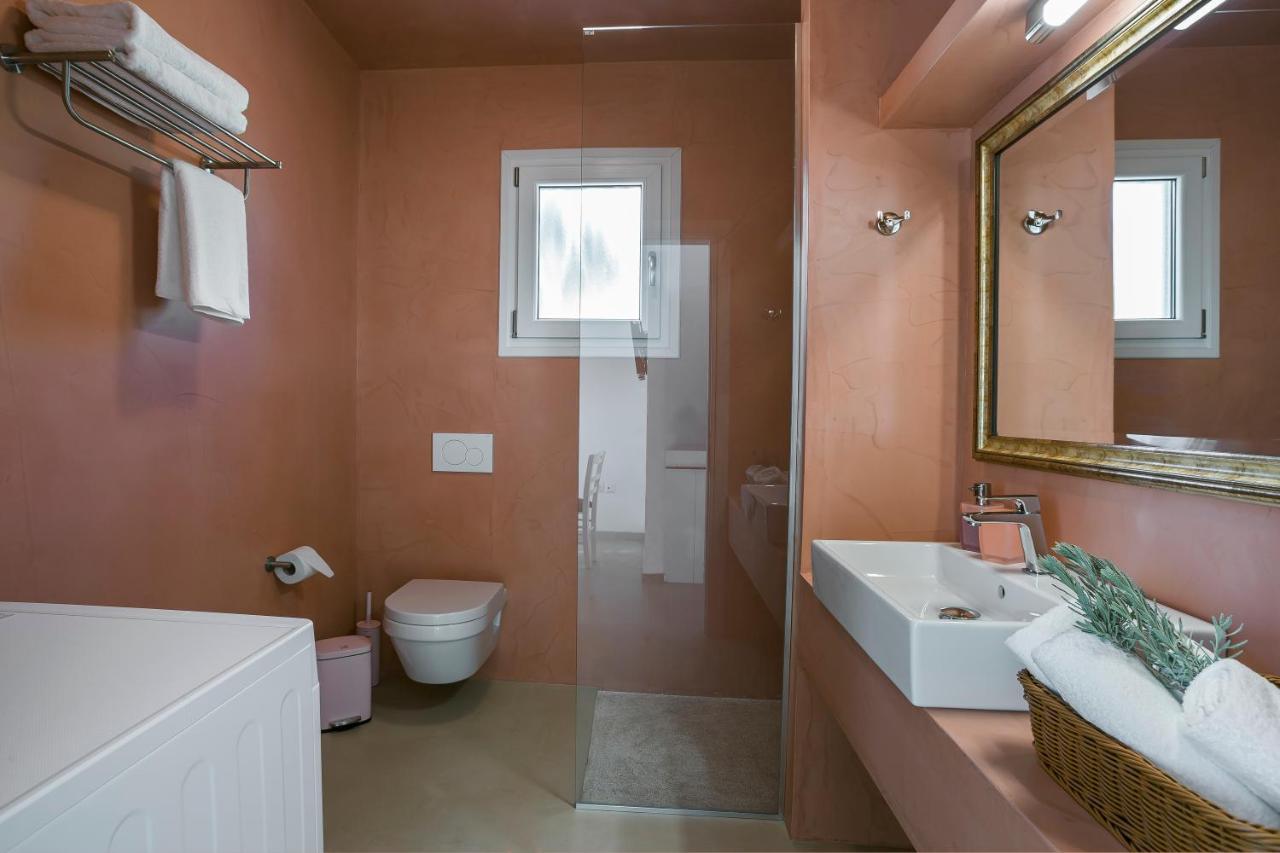 Apollonides Seafront Villa 2 Melete リクスリオン エクステリア 写真
