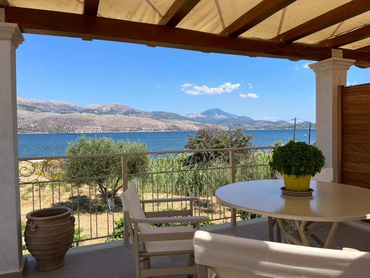 Apollonides Seafront Villa 2 Melete リクスリオン エクステリア 写真